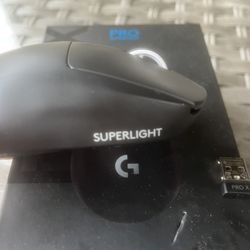 Logitech super light gaming mouse