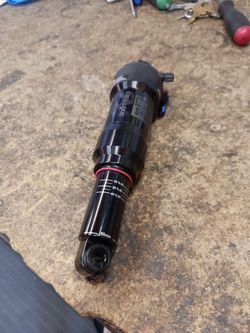 Rock Shox Deluxe Select+ rear shock 210x55