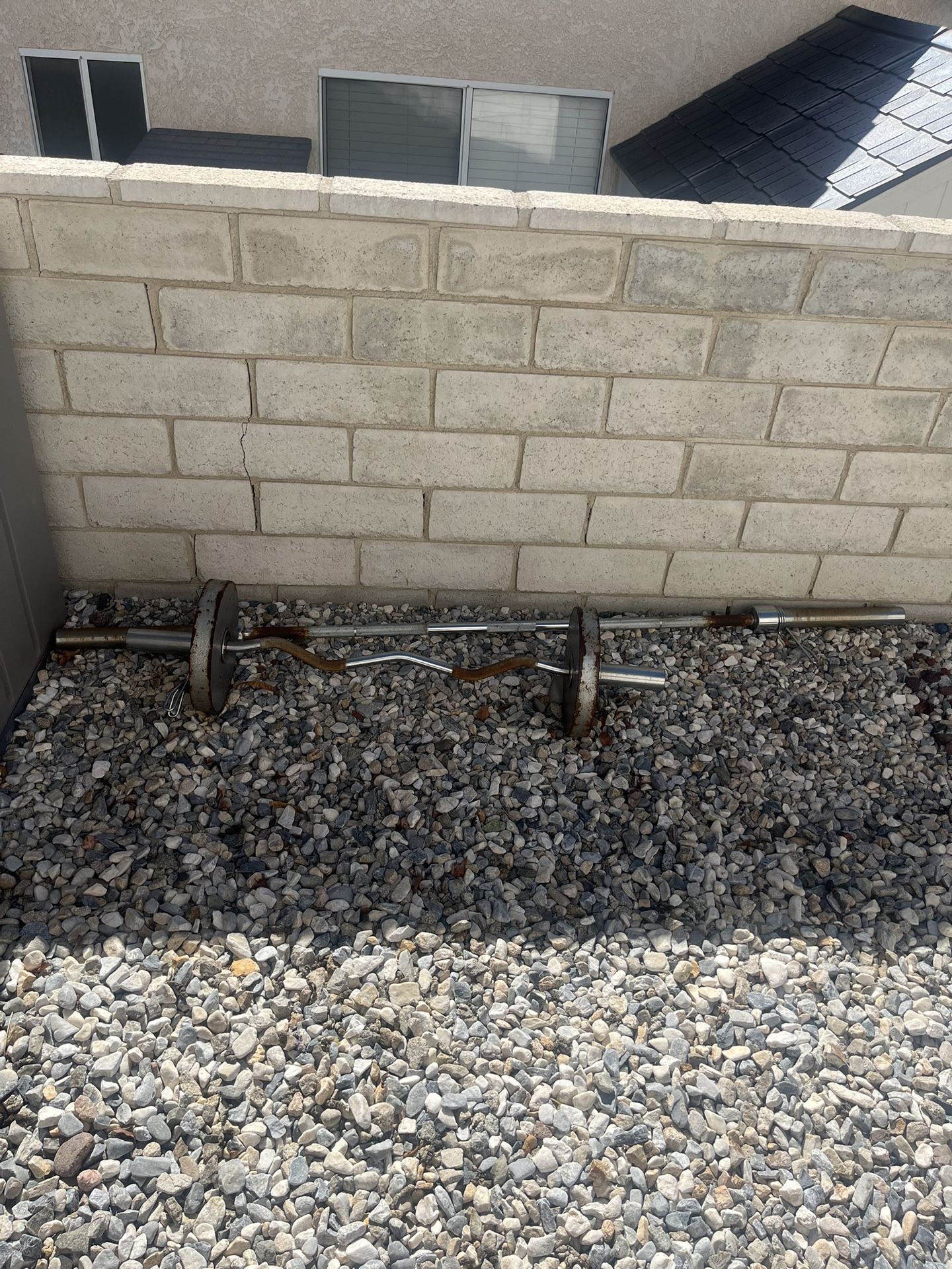 Curl Bar Bench Press Bar 2 25lb Weights 