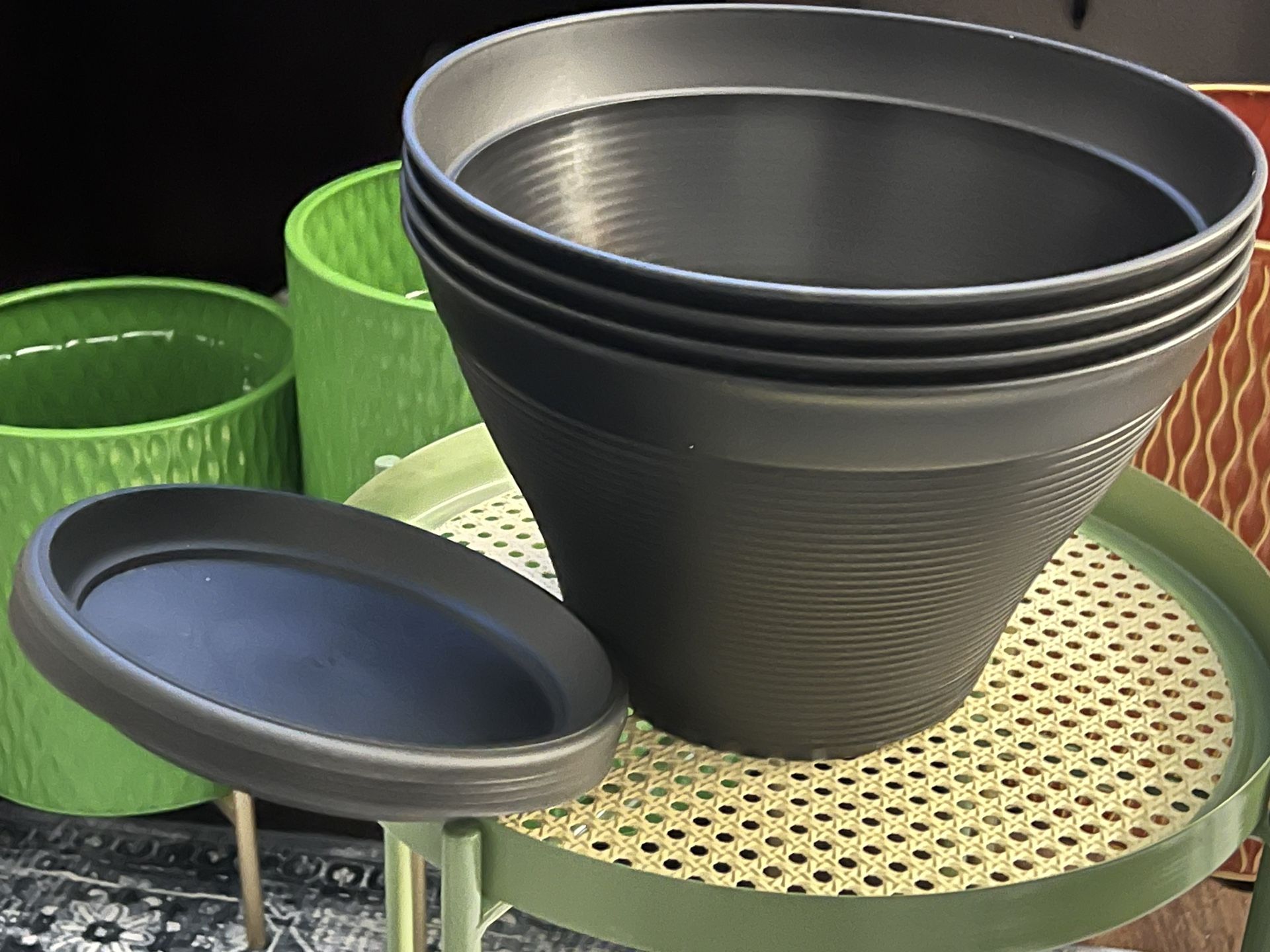 12” Plant Pots, Black Circular Design (4 w/trays)