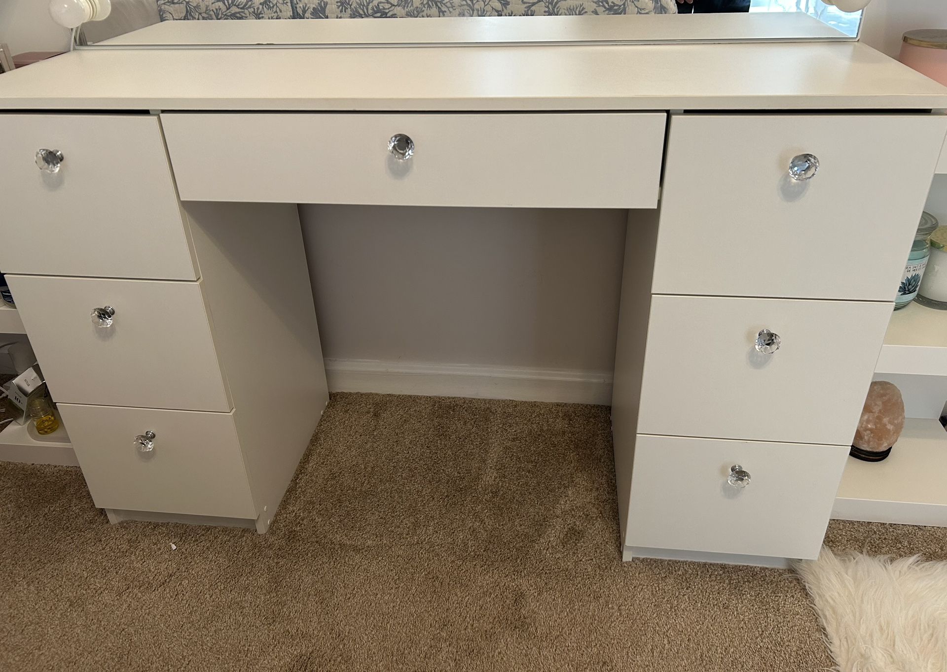 Makeup Vanity Dresser