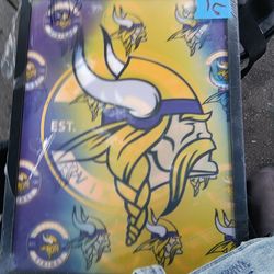 Brand new NFL 3D photos for the house or bathroom or living room kitchen and hallway or whatever works best for whoever is interested in the 3D photos