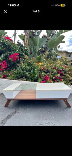 Coffee table glass/ wood