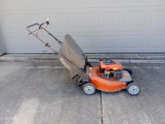 Husqvarna HU675 AWD Lawn Mower