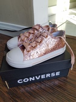 New! Chucks shoes