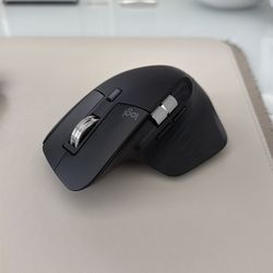 Logitech MX Master 3S Mouse