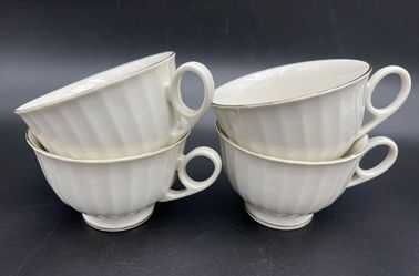 Set 4 Gibson Designs China White with Classic Gold Trim Tea Cup Oval Ring Handle