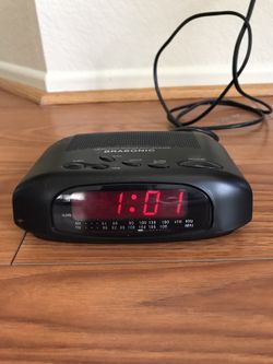 Alarm Clock Radio w/ AM/FM Radio + Sleep Timer