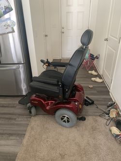 Merits Power Wheel Chair