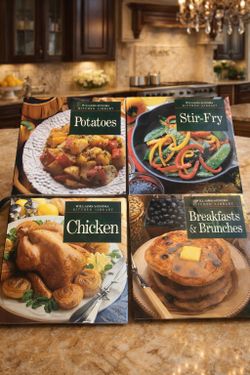 📚 Williams-Sonoma Kitchen Library Cookbooks – Set of 4 🍽️