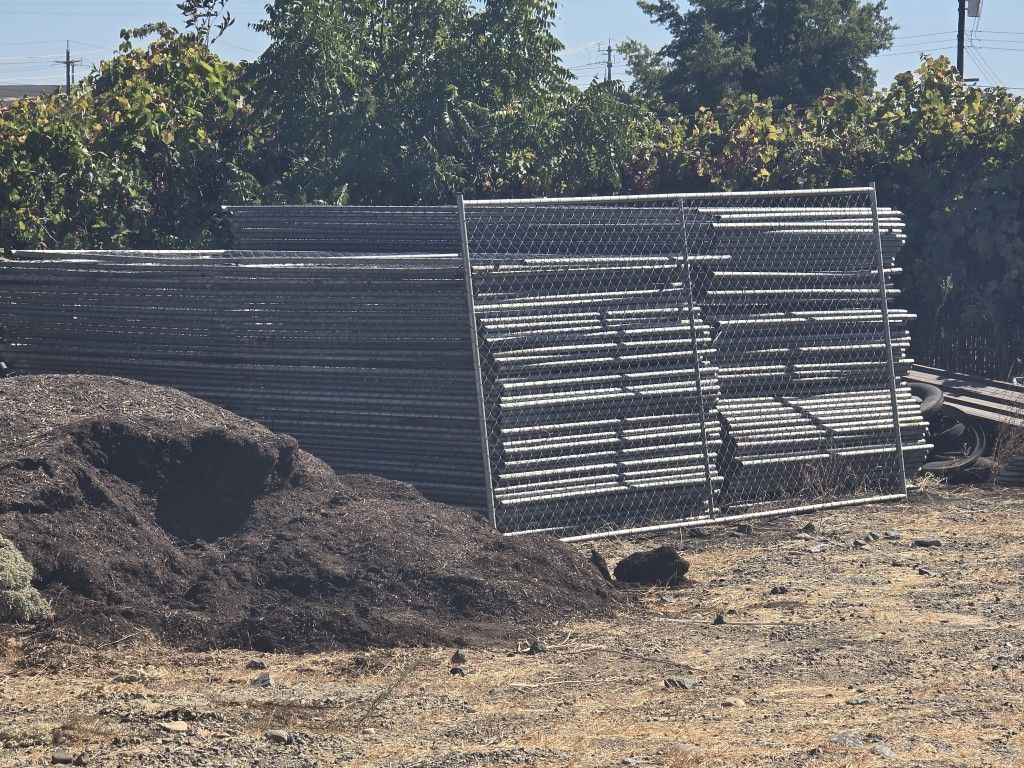 6x12 Fence Pannels