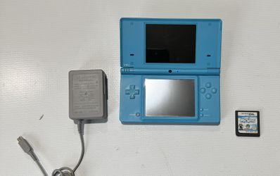 Nintendo DSi Light Blue Mint Condition
