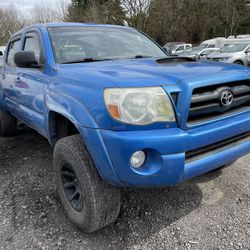 2005 Toyota Tacoma Crew Cab 4x4 