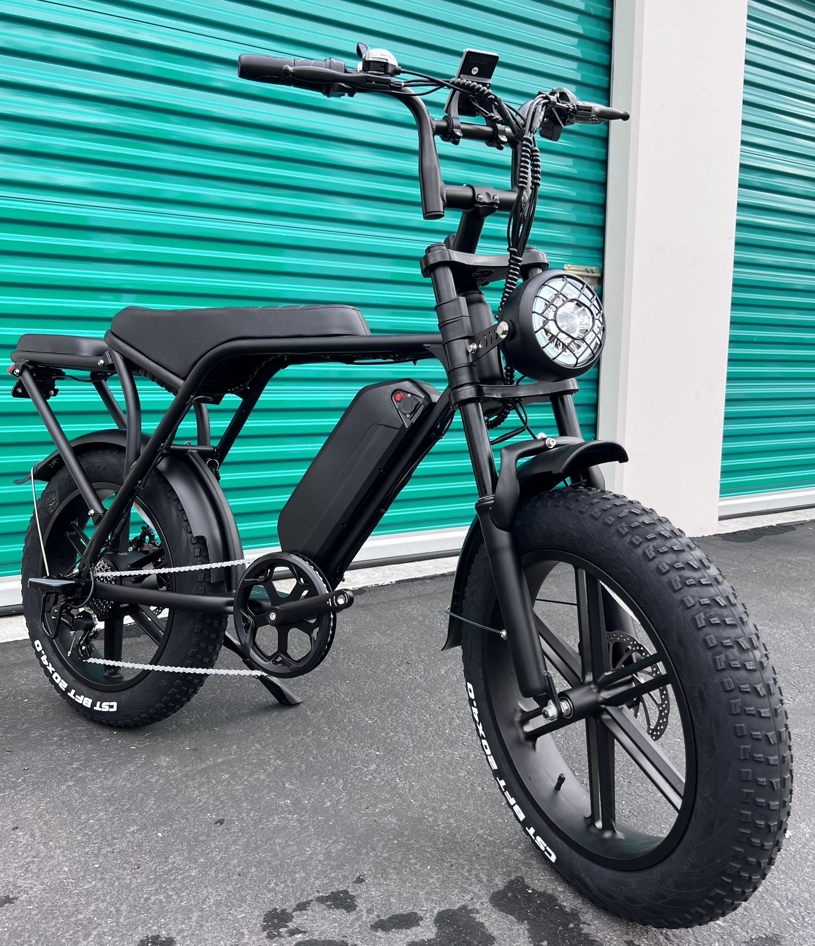 Electric Ebike (Extended Seat) (Retro Style) 1000 Peak Watt Motor 30mph, 15ah Battery (Black Seat) Electric Ebike (Extended Seat) (Retro Style) 1000 Peak Watt Motor 30mph, 15ah Battery (Black Seat)