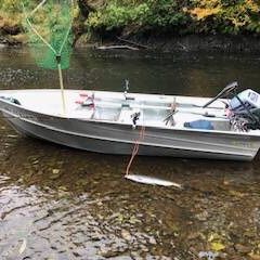 12’ Valco Aluminum Fishing Boat 