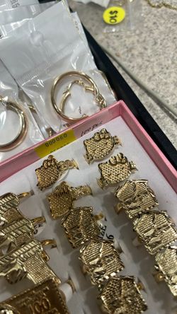 Hello Kitty Rings