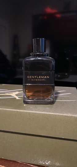 Gentlemen’s givenchy cologne