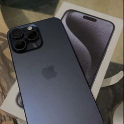 iPhone 15 Plus