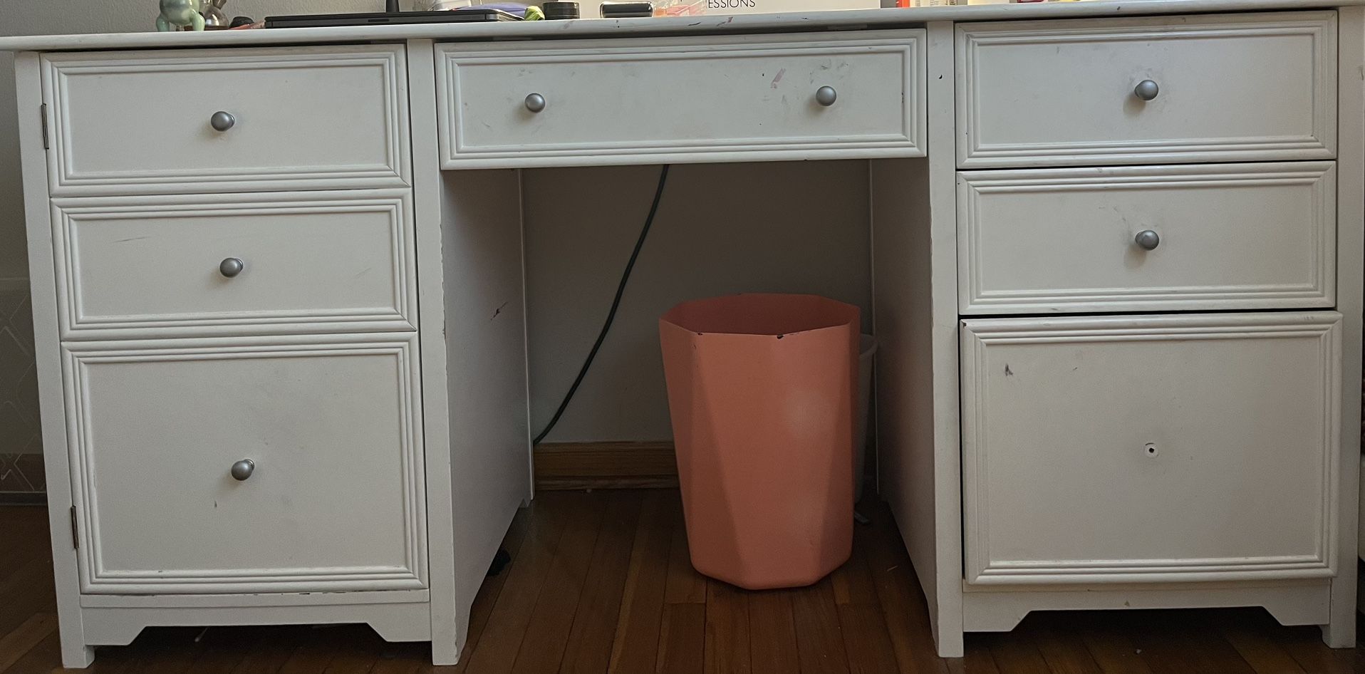 White Desk