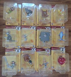 12 Tom & Jerry figures featuring moments from classic cartoons