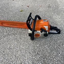STIHL CHAINSAW MS170 EVERY THING WORKS PERFECT FOR YOUR BUSINESS 