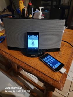Bose Speaker Plus 2 Ipods