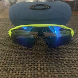 Oakley Radar Sunglasses