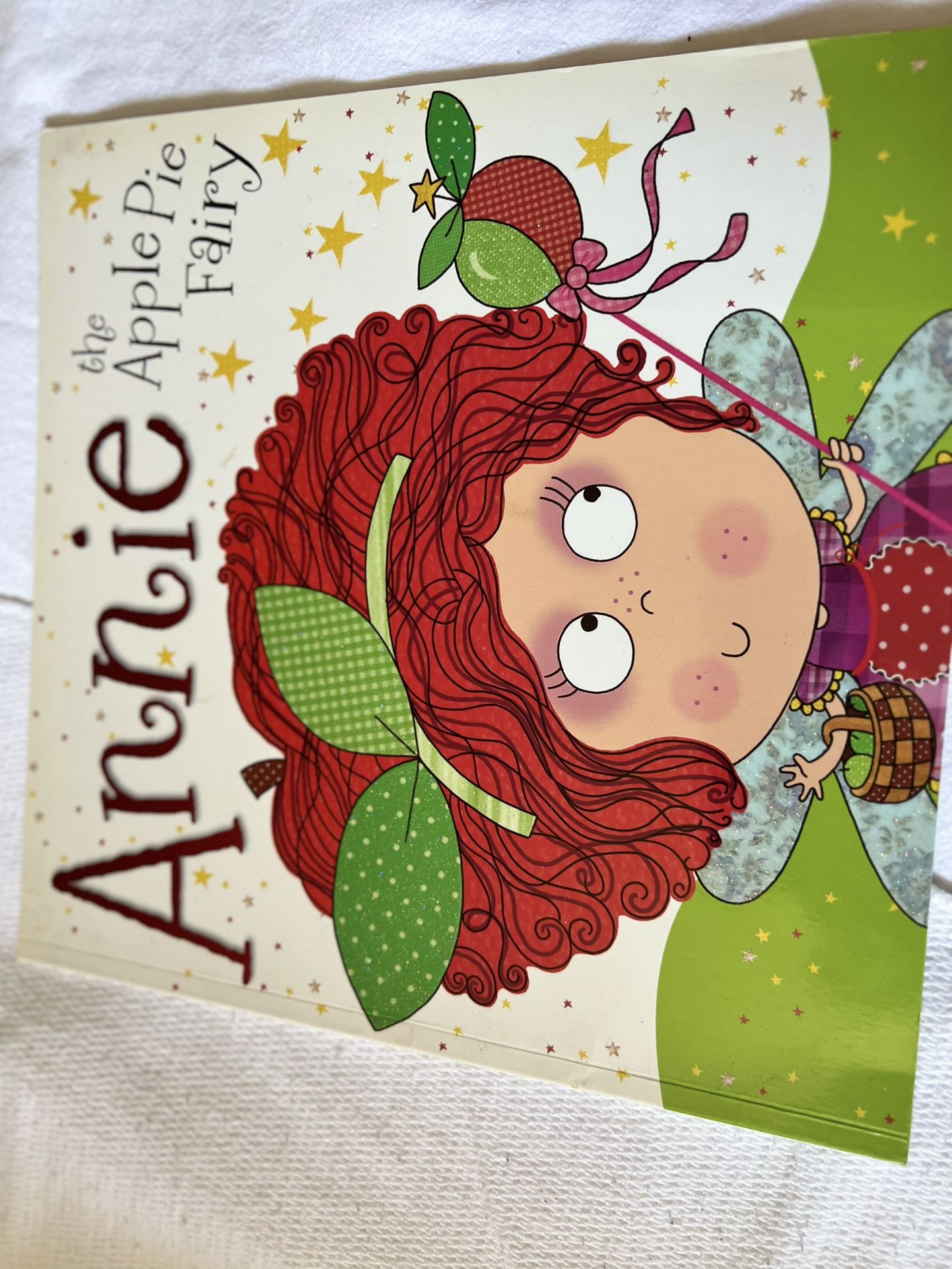 Kids Books : NEW   Annie The Apple Pie Fairy And Lola The Lollipop Fairy 