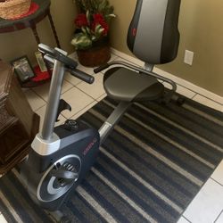 Excerise Bike Lightly Used