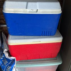 2 Ice Chest