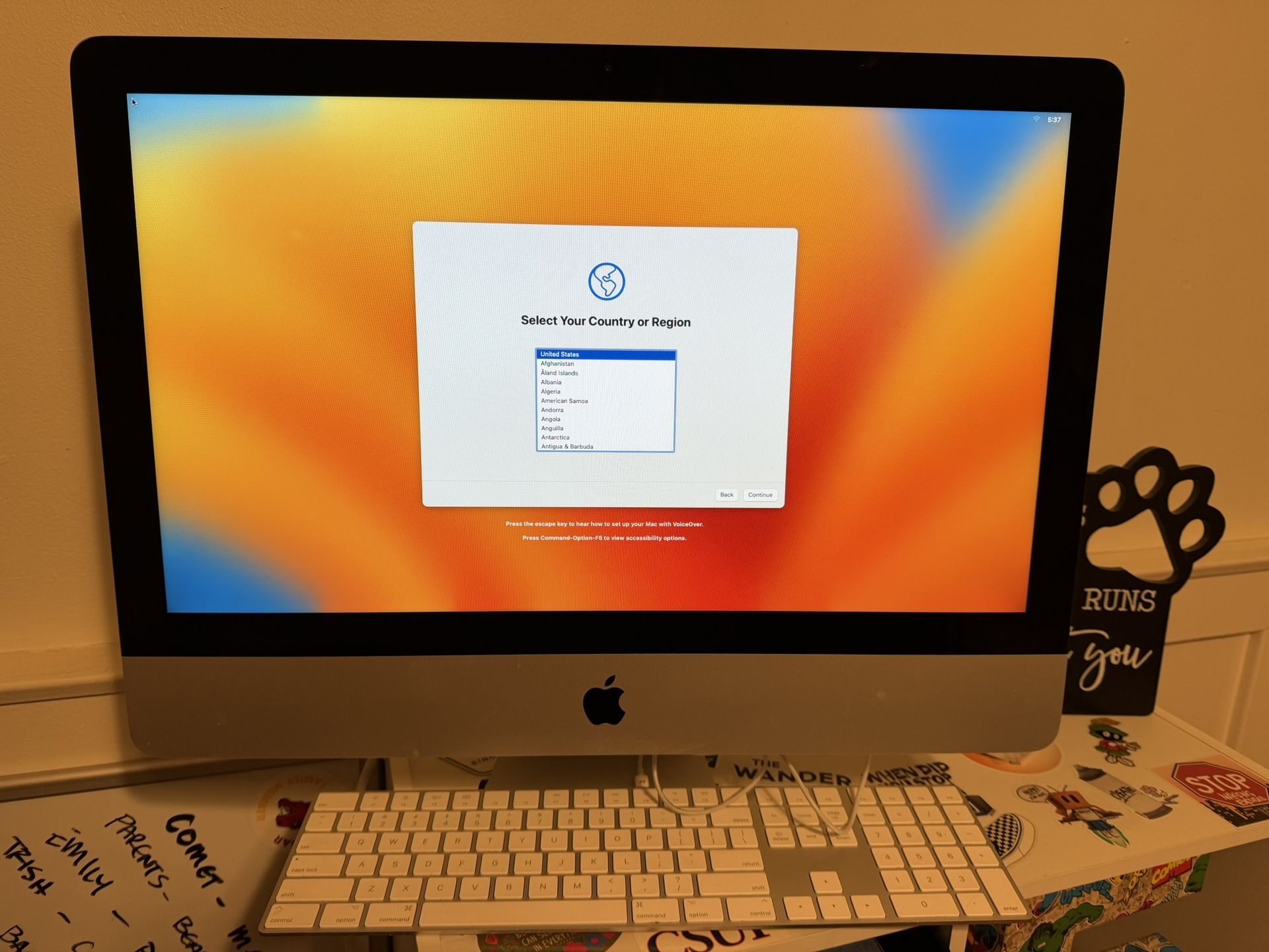 21” iMac 256GB