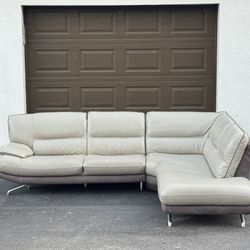 Couch/Sofa Sectional - Gray - Leather - Delivery Available 🚛