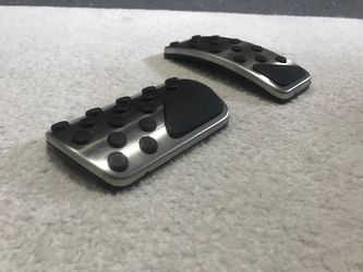 Jeep Grand Cherokee - Brake & Gas Pedal Covers