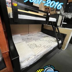 Twin Full Black Bunk Bed With Trundle New Mattresses 
