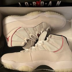 Air Jordan 11 Platinum Tint