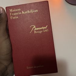 baccarat rouge 540 cologne 