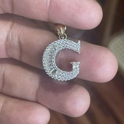 G Pendant 