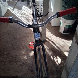 Fixie.  Look at the Description.