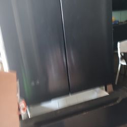 Refrigerator For Sale
