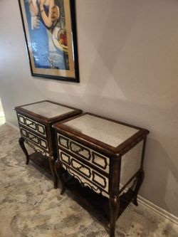 Set of 2 night stand