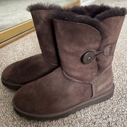 UGG Boots Size 6