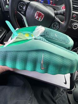 Nike 001 green