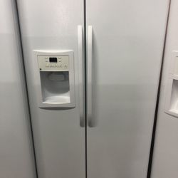 White Side By Side Refrigerator 