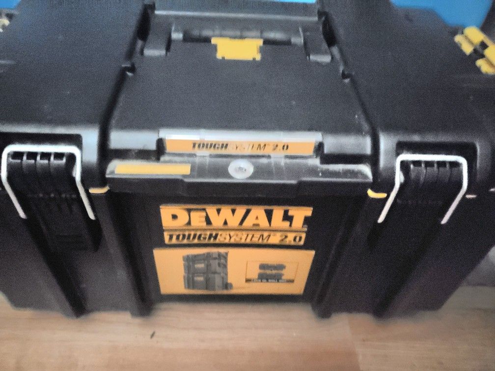 Dewalt Tough System 2.0 Tool Box