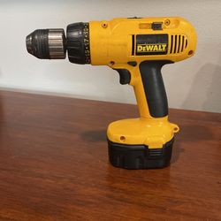 Dewalt 3/8”(10 Mm)VSR Cordless Adjustable Clutch Drill/Driver