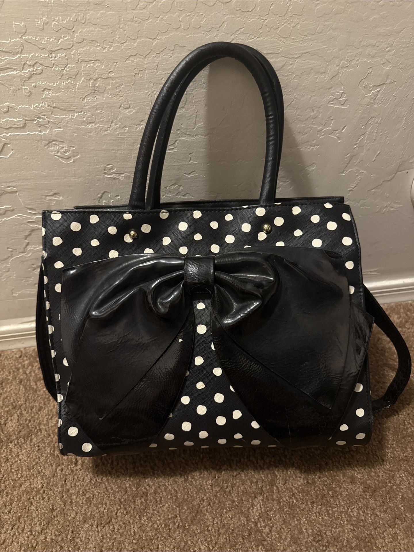 Betsey Johnson Large Shoulder Bag.