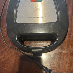 Hamilton Beach Electric Sealed Sandwich Maker Grill