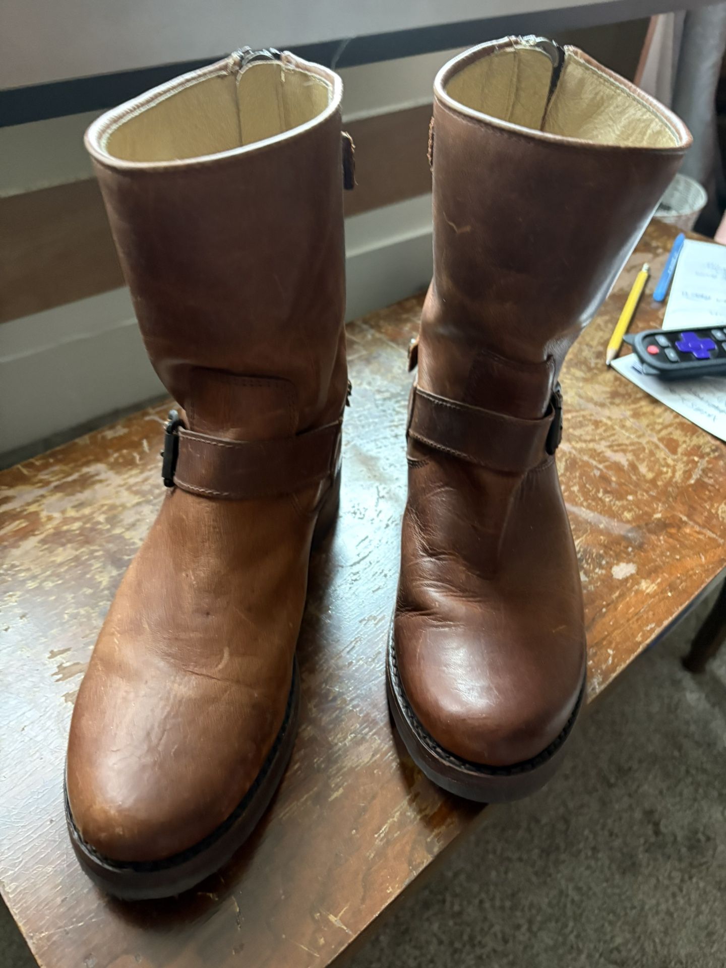 Frye boots Size 7.5/8