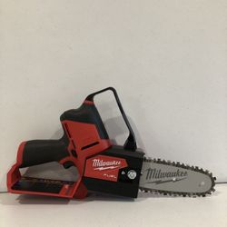 Milwaukee M12 FUEL 12-Volt Lithium-Ion Brushless Cordless 6 in. HATCHET Pruning Saw (Tool-Only)