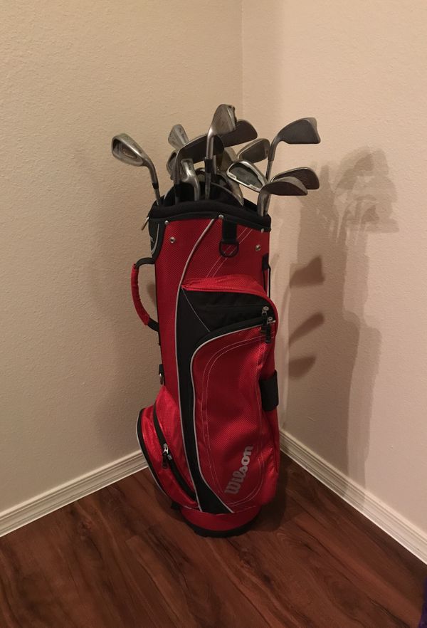 Wilson golf bag with clean clubs for Sale in Phoenix, AZ OfferUp